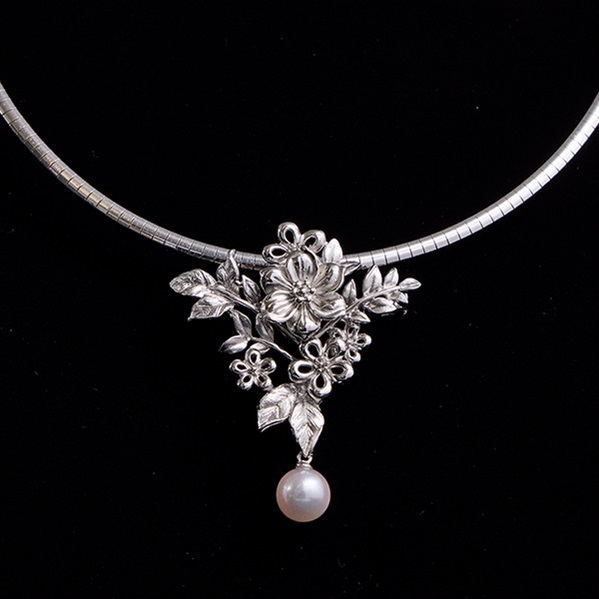 アコヤ真珠フラワー2WAYペンダントブローチ | BS日テレSHOP